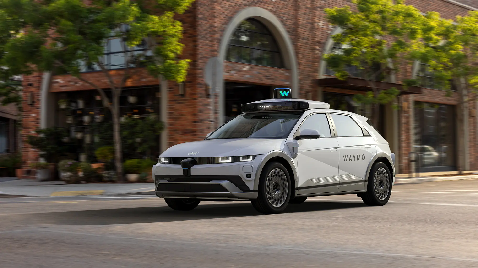 Driverless Vehicle Rollout Not All Smooth Sailing in Dallas